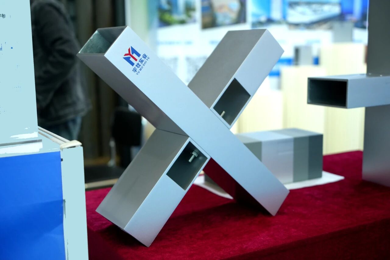 矩形精制钢节点